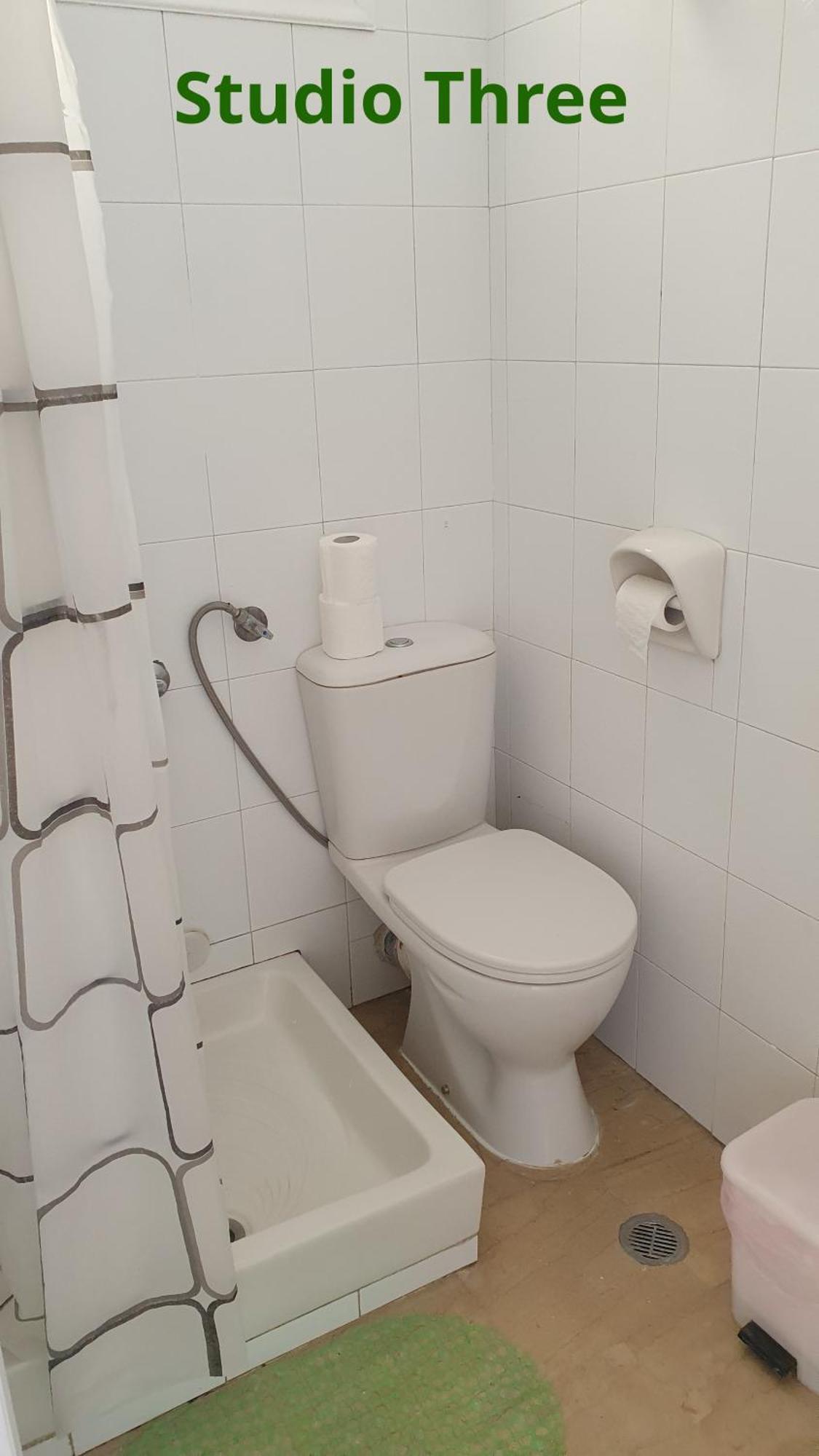 Kivotos Villa Studios Roda  Chambre photo